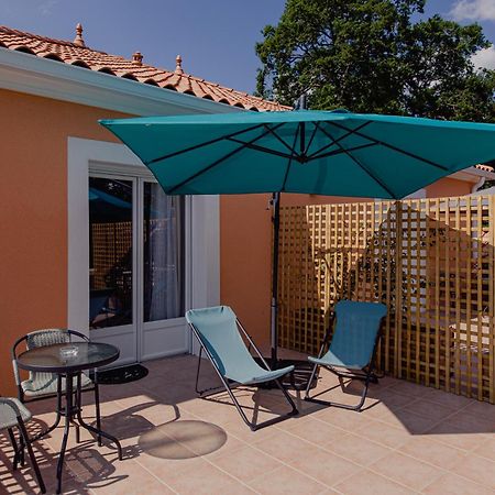 Villa Des Chenes-Adult Only Saint-Doulchard Екстер'єр фото