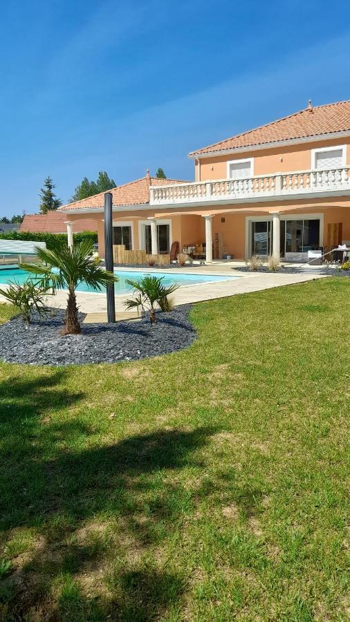 Villa Des Chenes-Adult Only Saint-Doulchard Екстер'єр фото