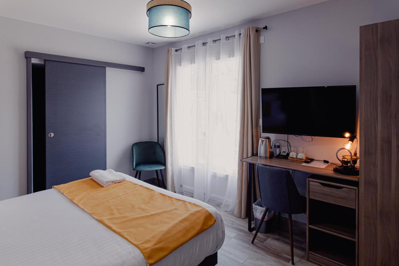 Villa Des Chenes-Adult Only Saint-Doulchard Екстер'єр фото