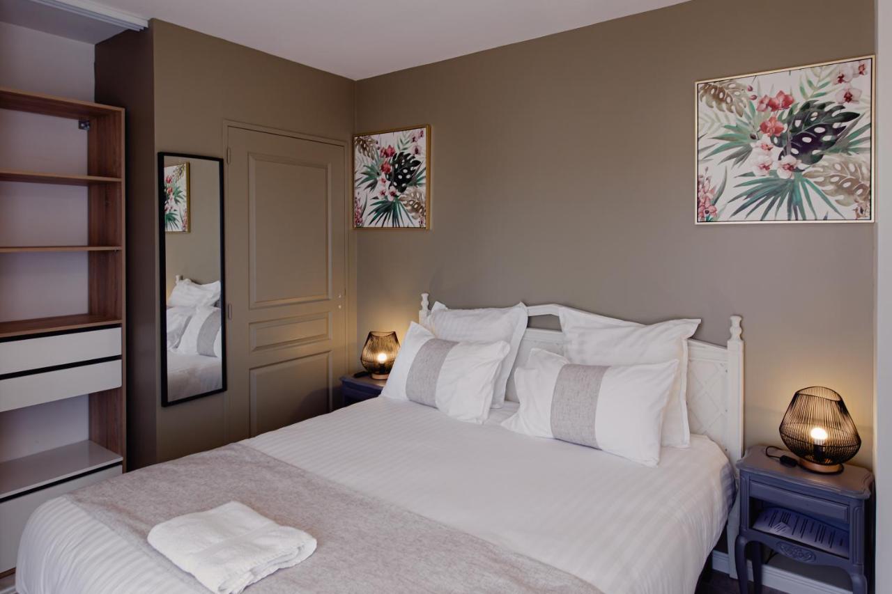 Villa Des Chenes-Adult Only Saint-Doulchard Екстер'єр фото