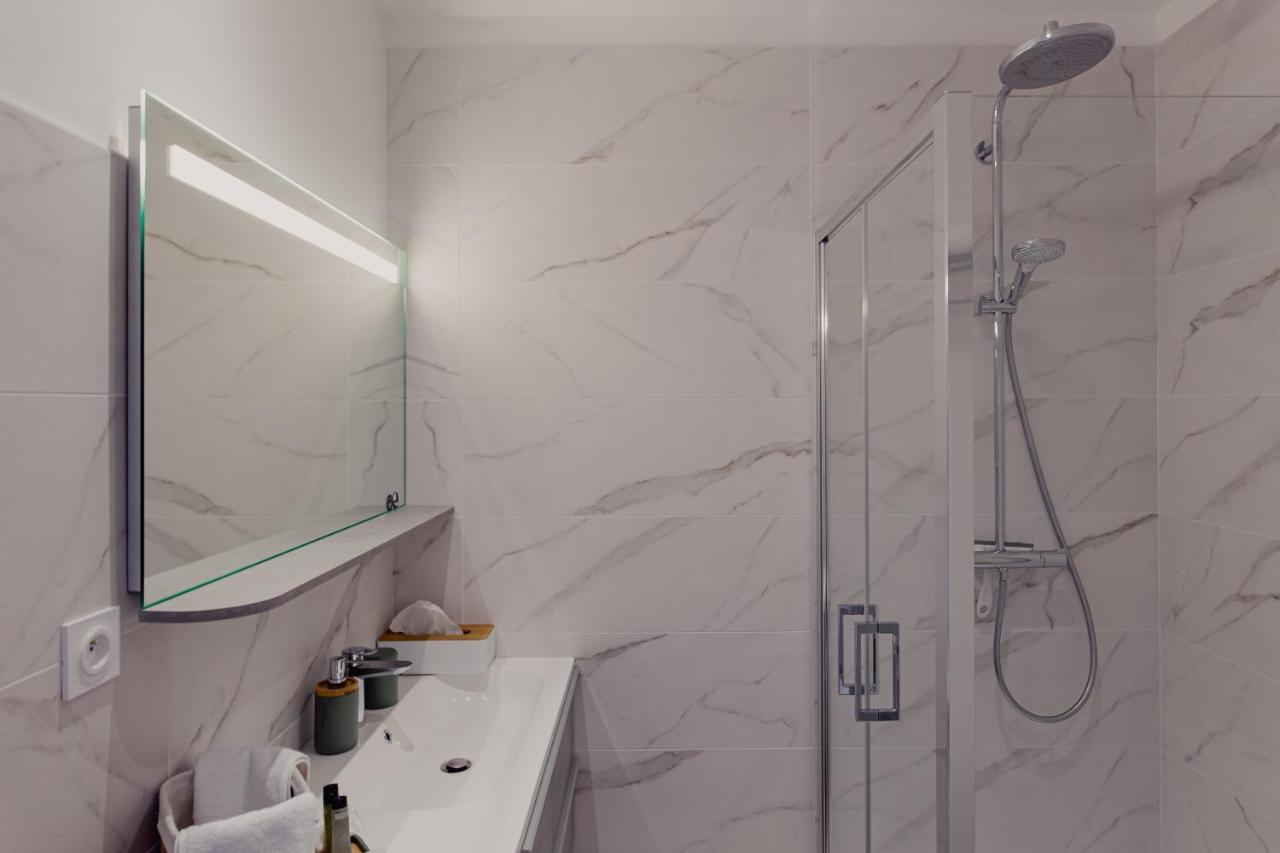 Villa Des Chenes-Adult Only Saint-Doulchard Екстер'єр фото