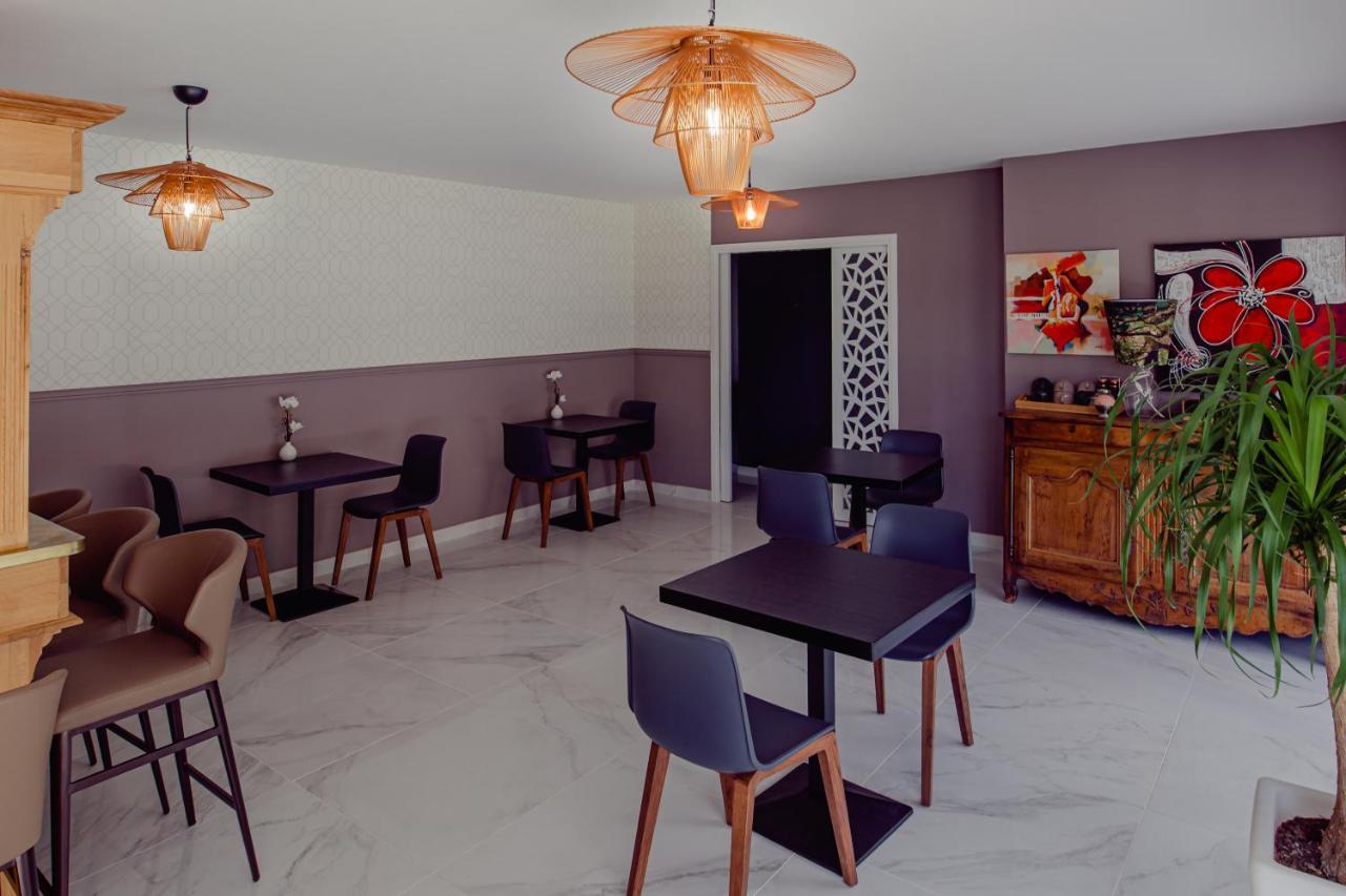 Villa Des Chenes-Adult Only Saint-Doulchard Екстер'єр фото