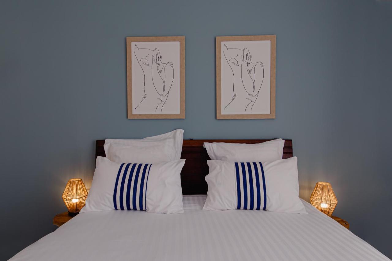 Villa Des Chenes-Adult Only Saint-Doulchard Екстер'єр фото
